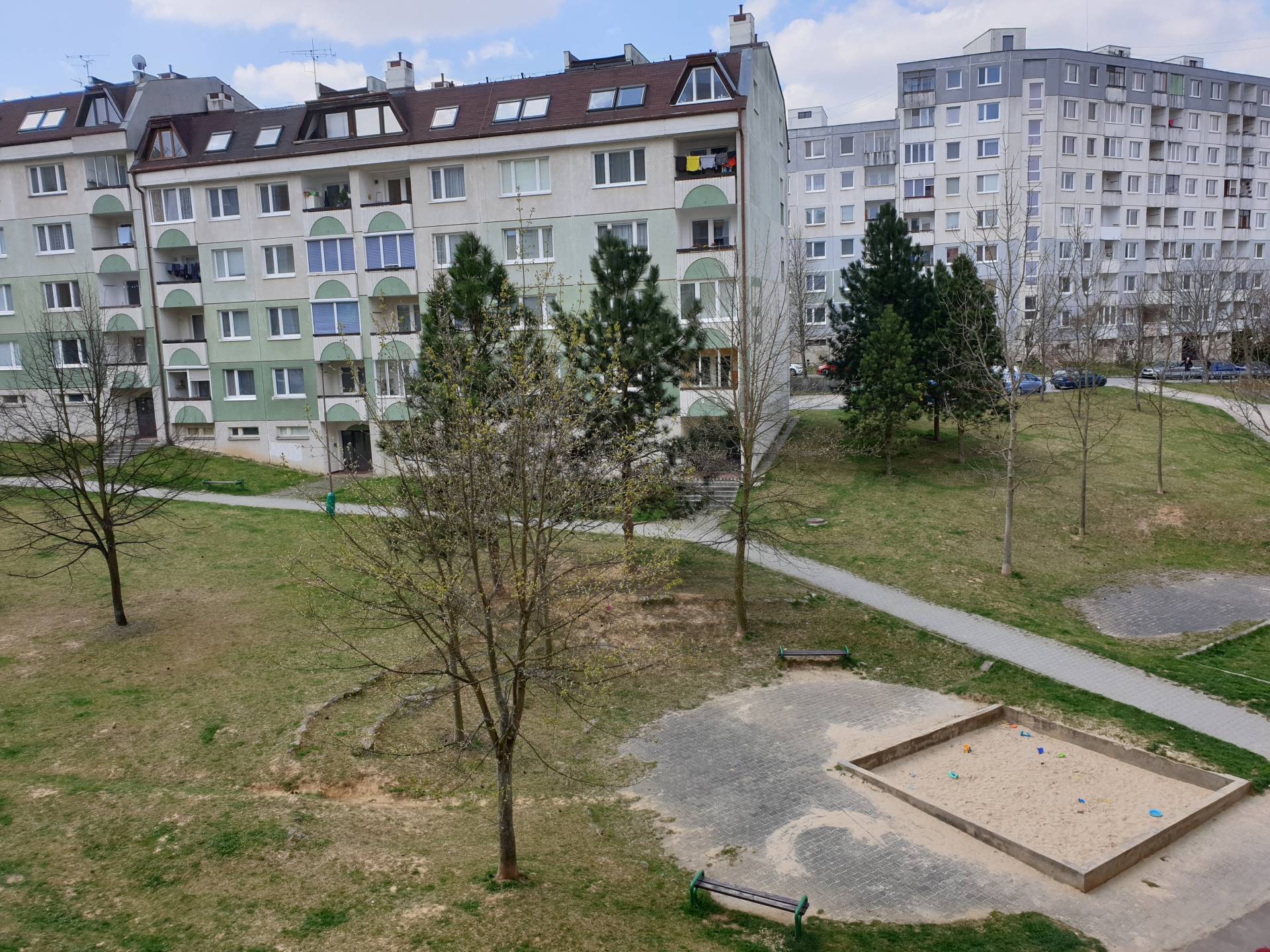 Na prenájom 2 izbový byt s krásnym výhľadom v Žiline