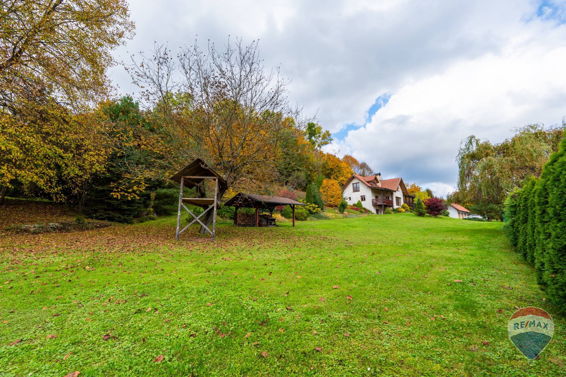 Predaj domu 220 m2, Mestečko  -