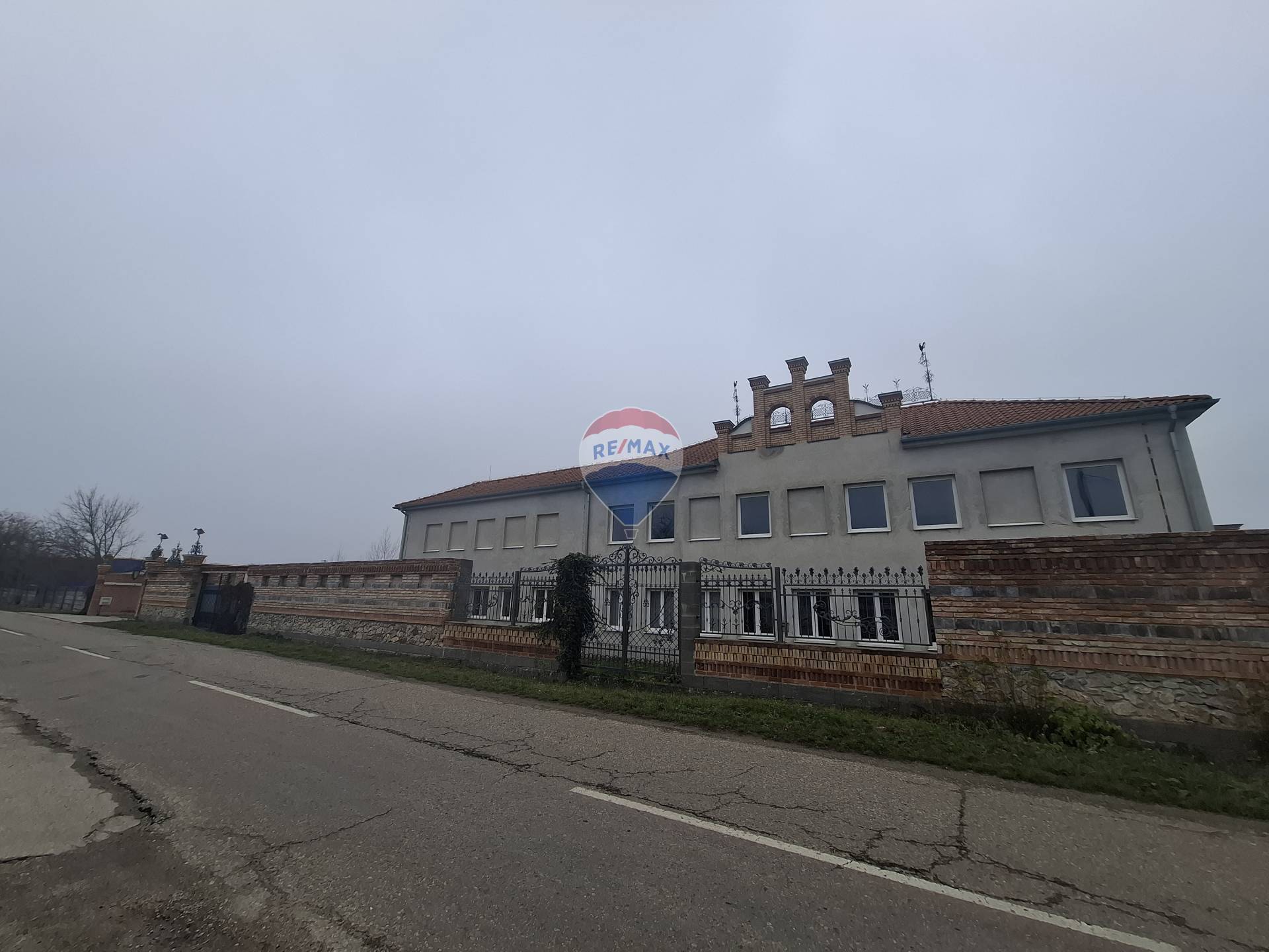 INVESTIČNÁ PRÍLEŽITOSŤ ROKA: Administratívny objekt s neobmedzeným potenciálom v Galante