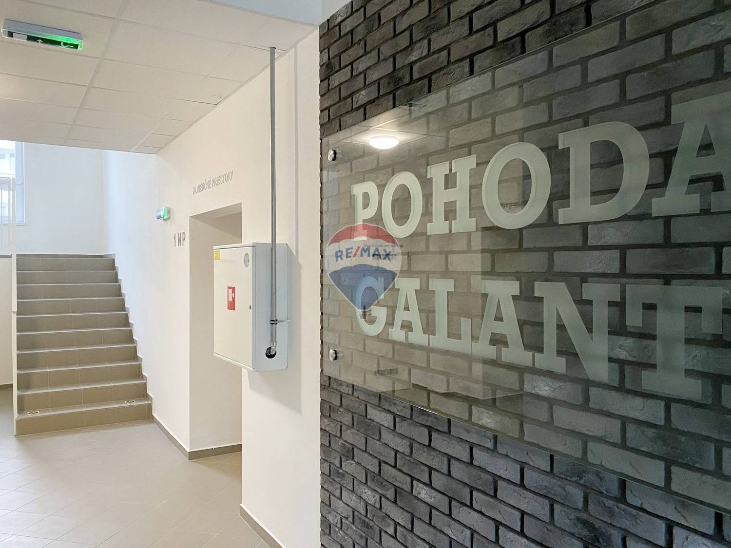 RE/MAX | 2 izbový byt na prenájom Galanta Pohoda