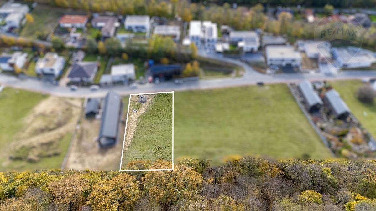 Predaj pozemku 2038 m2, Borinka  -