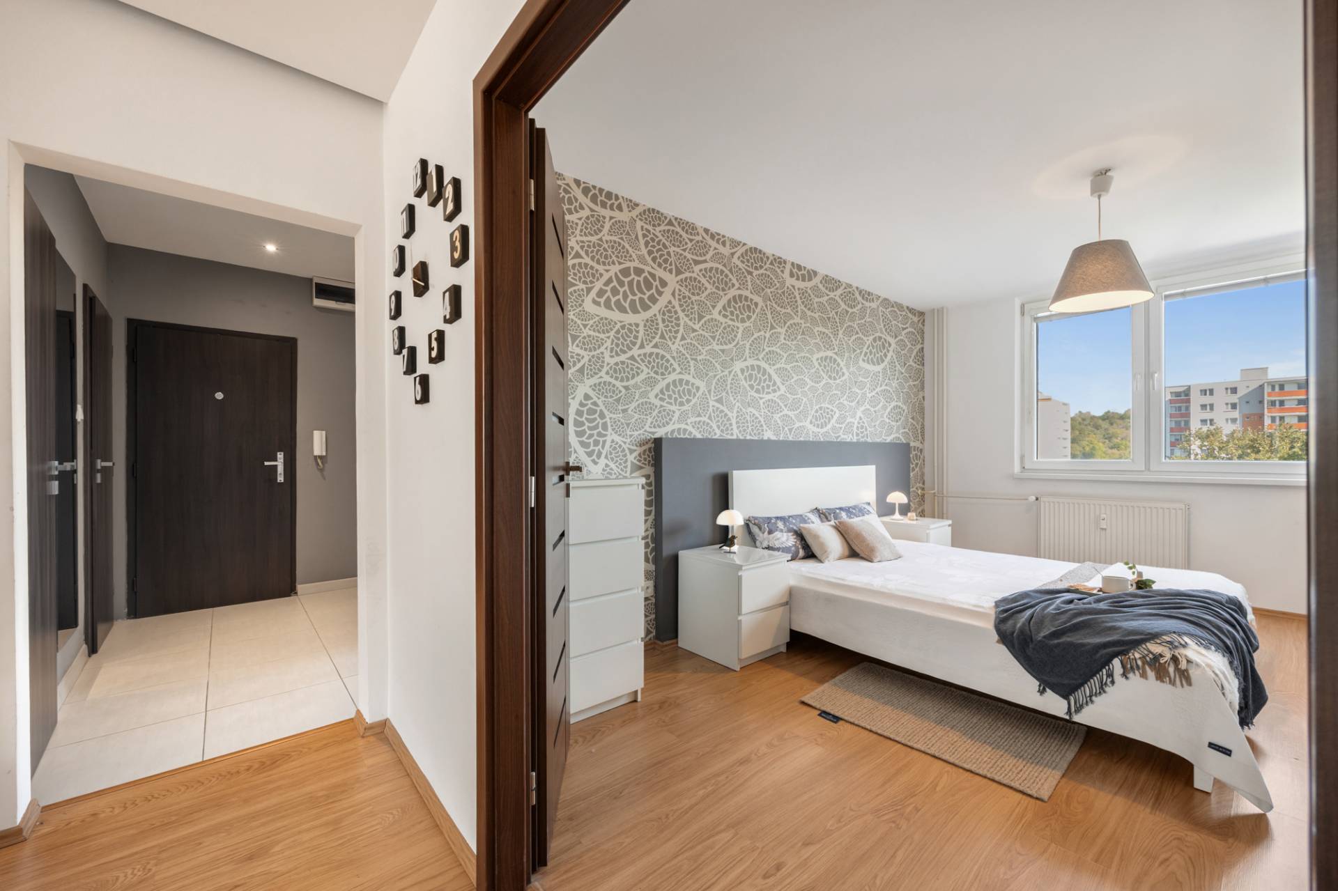 Predaj bytu (4 izbový) 91 m2, Bratislava - Karlova Ves  -  Spálňa