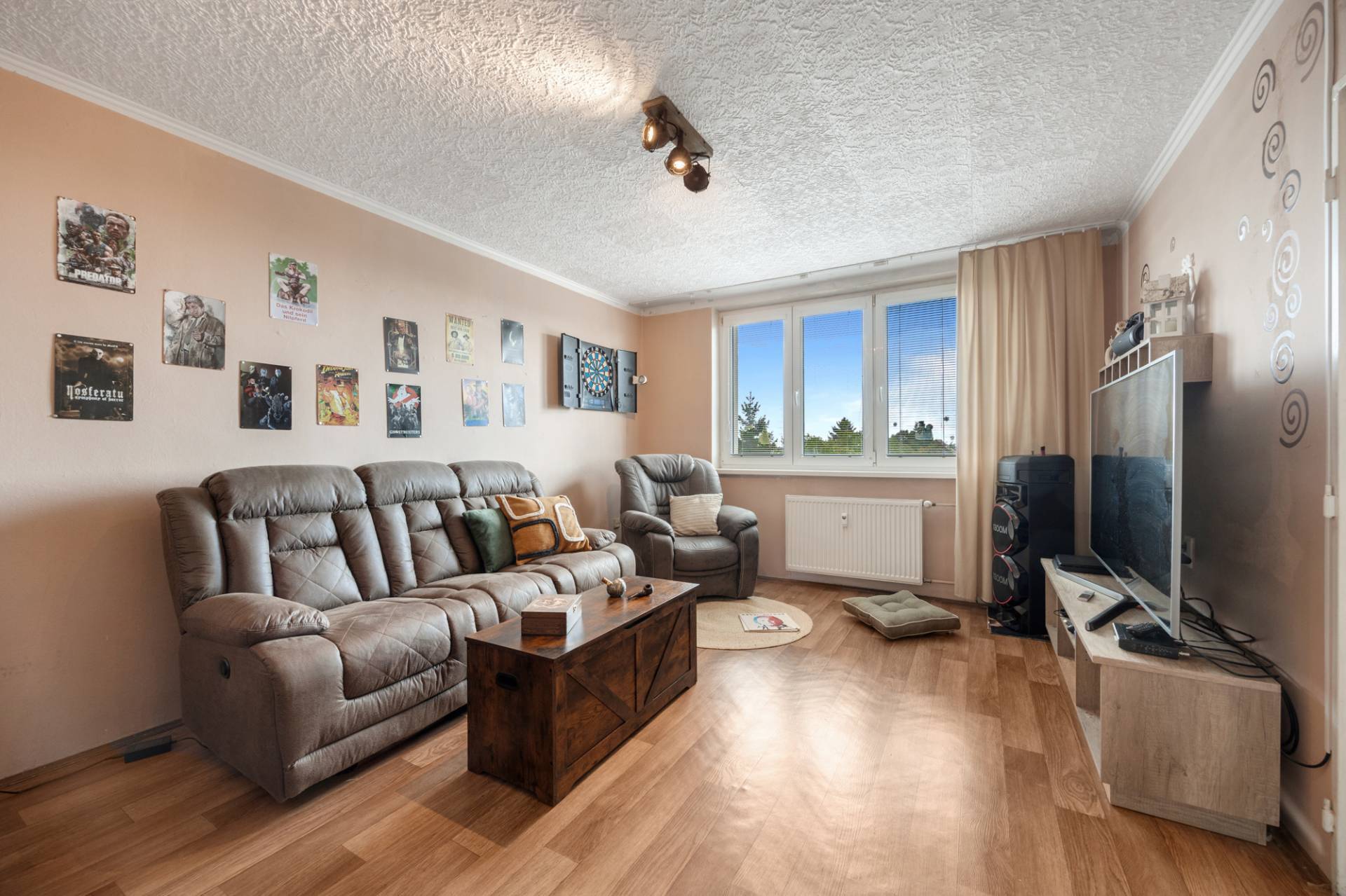 3 izbový byt s balkónom vo Vajnoroch