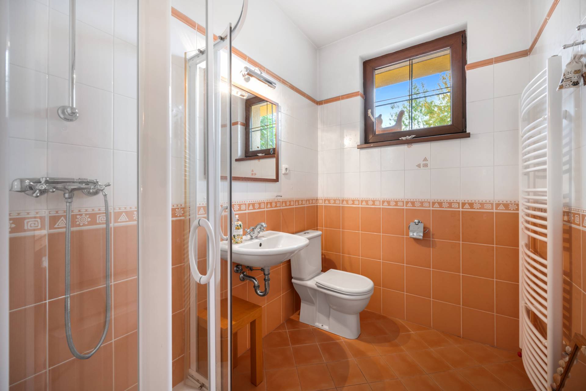 Predaj domu 230 m2, Bratislava - Vajnory  -