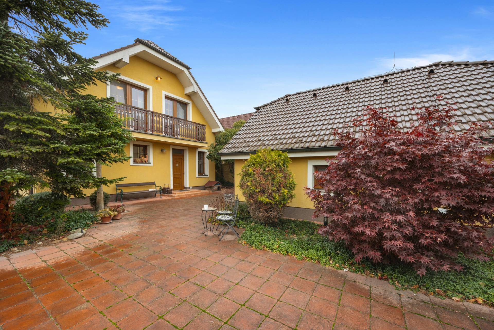 Predaj domu 230 m2, Bratislava - Vajnory  -