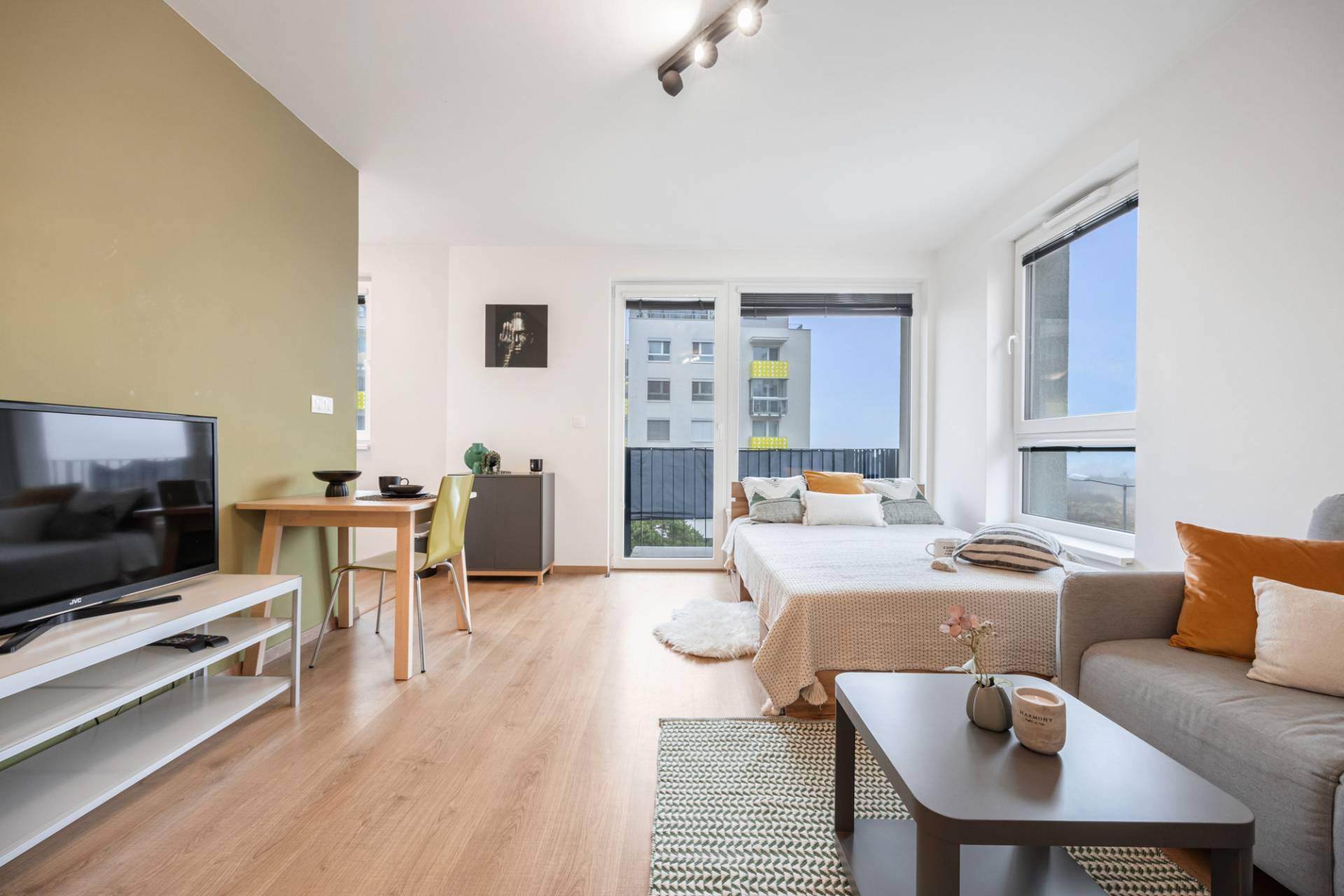 NA PREDAJ: Novostavba 1izb. byt v projekte Dúbrawa, BA IV.