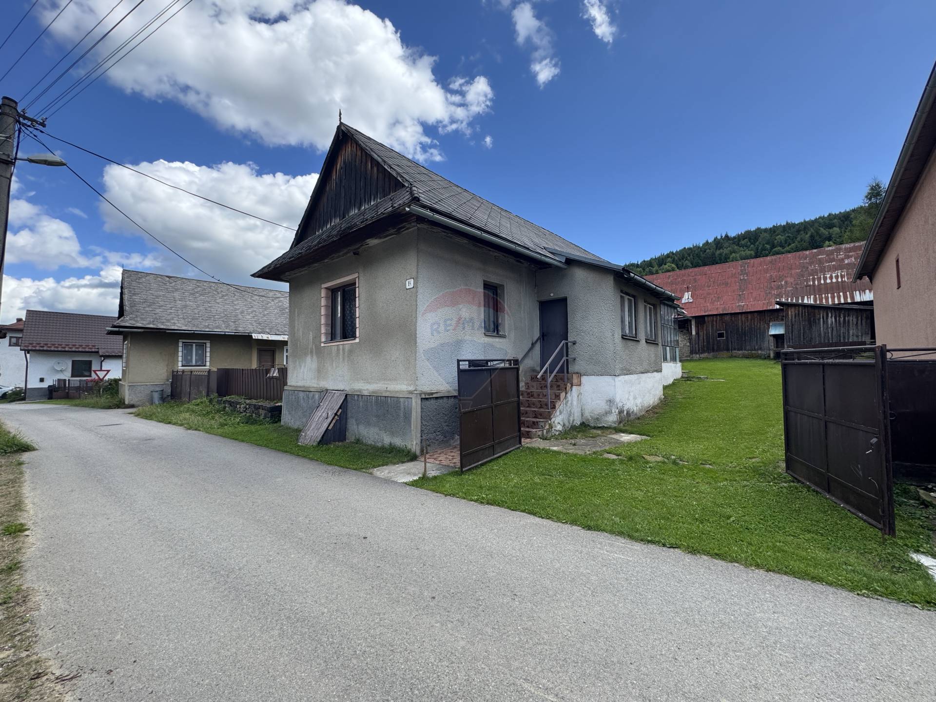 Na predaj dom Lomná (Orava), pri SKI Krušetnica