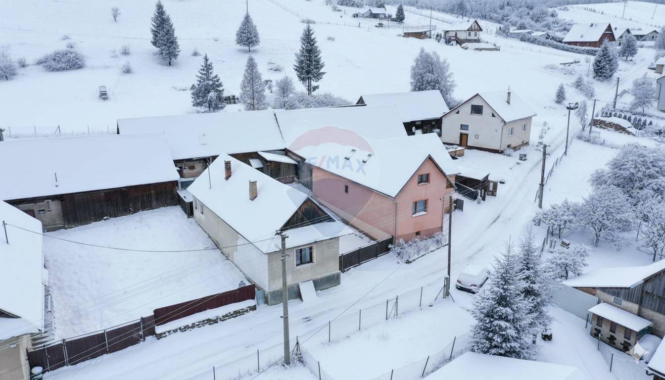 Na predaj dom Lomná (Orava), pri SKI Krušetnica