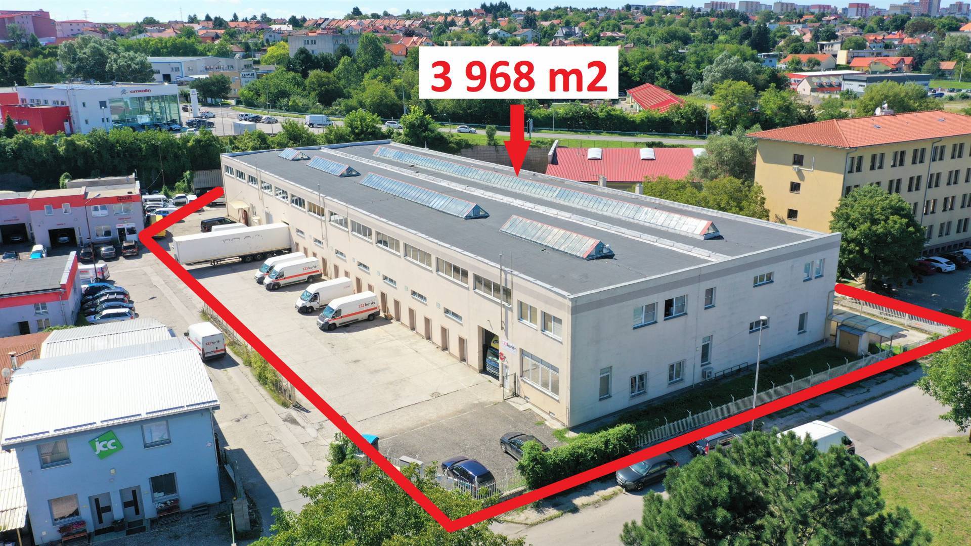 NA PRENÁJOM SKLADOVACIE A VÝROBNÉ PRIESTORY, NAPOJENIE NA R1 