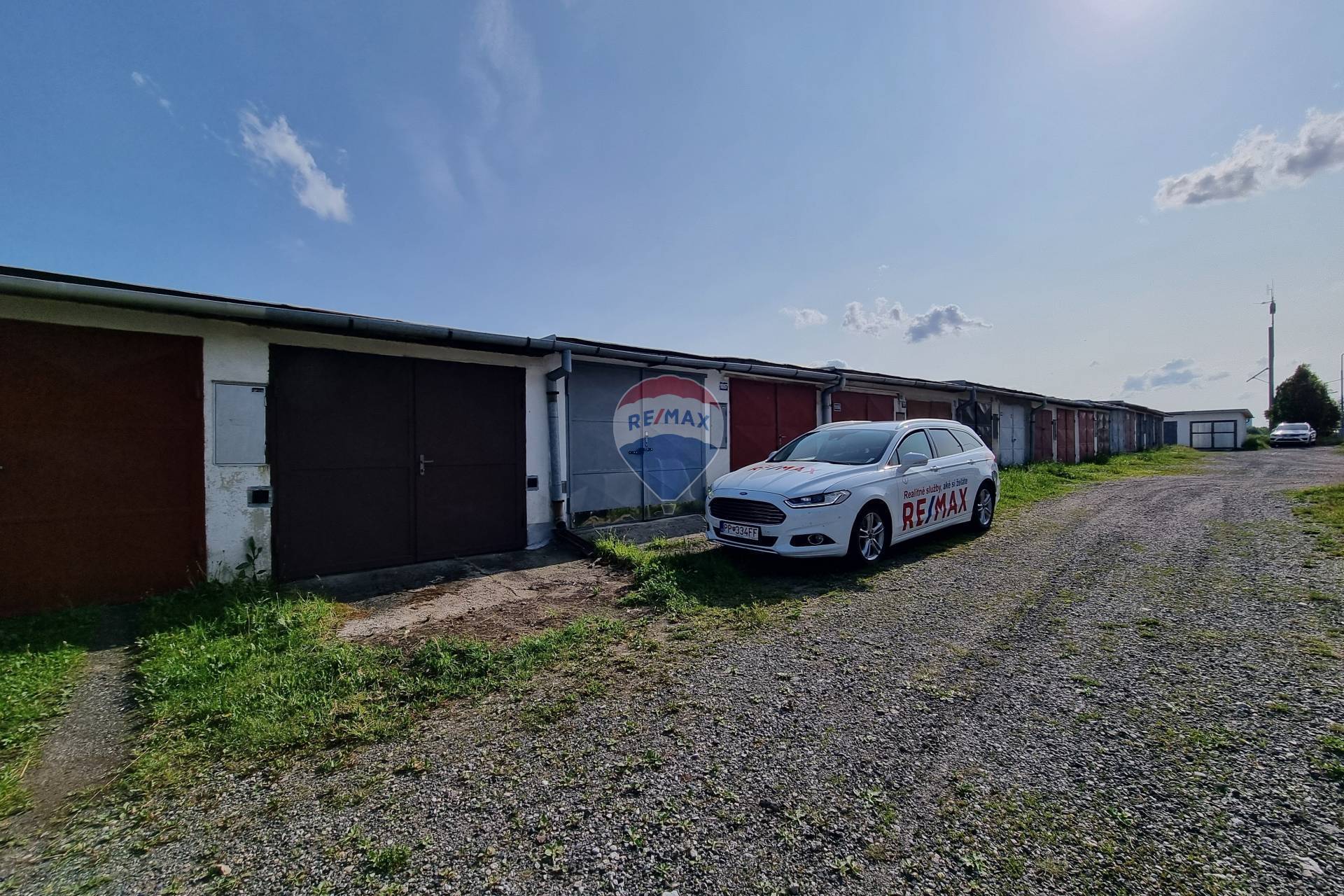 Predaj, Garáž, 18 m2, Poprad-Matejovce, ul. Allendeho, 