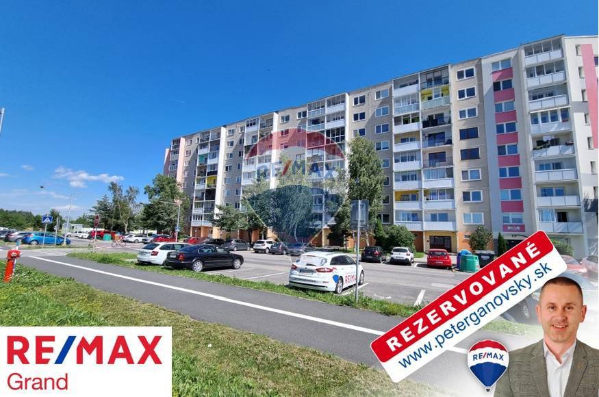 **REZERVOVANÉ** NA PREDAJ, 2-izbový byt s výhľadom na Tatry – Poprad, Ul. Suchoňova