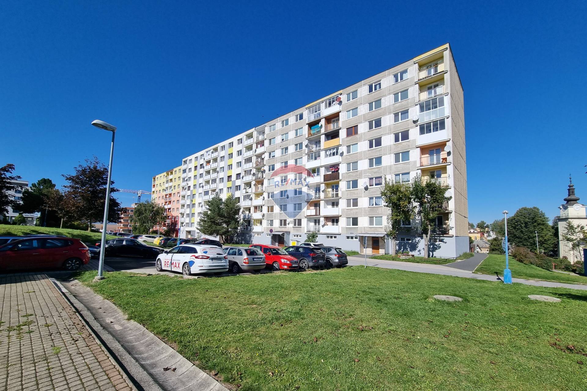 PREDAJ, 4-izbový byt po kompletnej rekonštrukcii v Poprade – Matejovciach