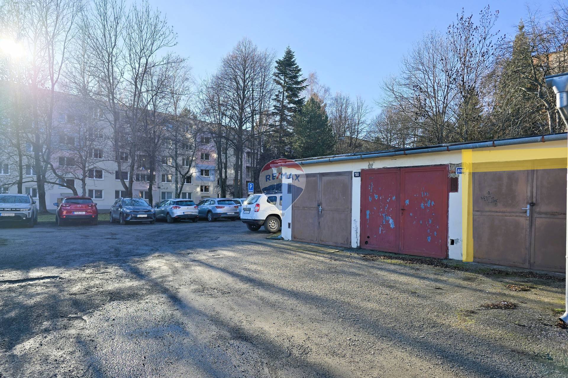 NA PREDAJ, garáž 18 m2, ul. Okružná, Poprad