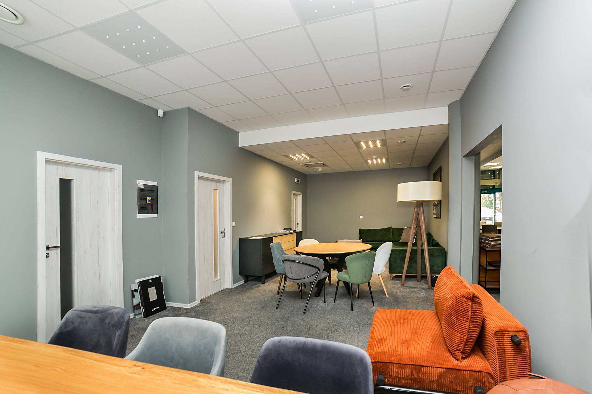 Prenájom komerčného priestoru 80 m2, Bratislava - Nové Mesto