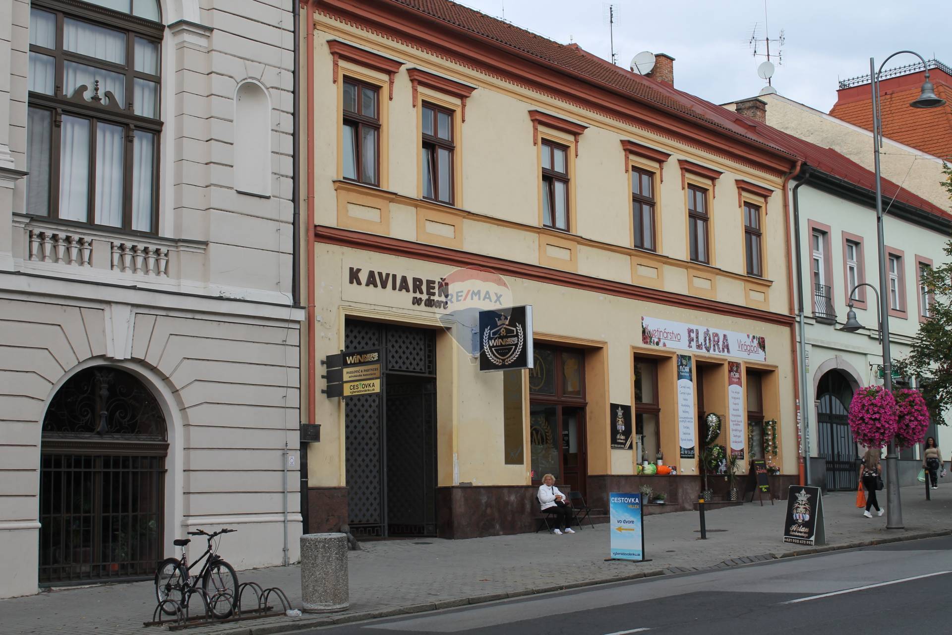 Prenájom obchodných priestorov v centre Lučenca