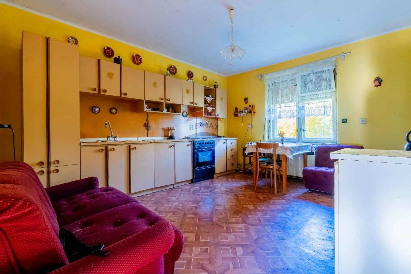 Predaj domu 255 m2, Banská Štiavnica  -