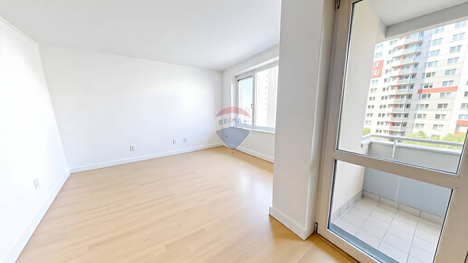 Predaj bytu (1 izbový) 35 m2, Bratislava - Karlova Ves  -