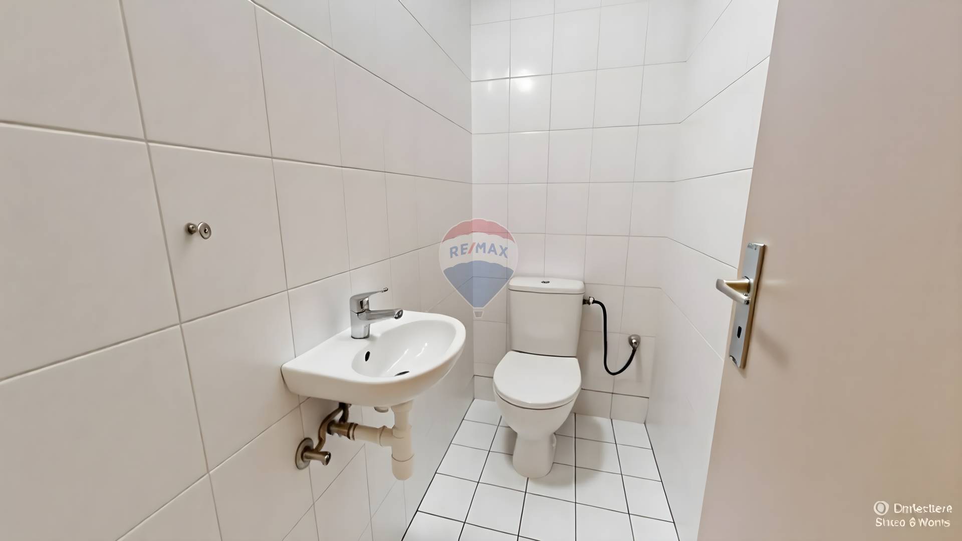 Predaj bytu (1 izbový) 35 m2, Bratislava - Karlova Ves  -