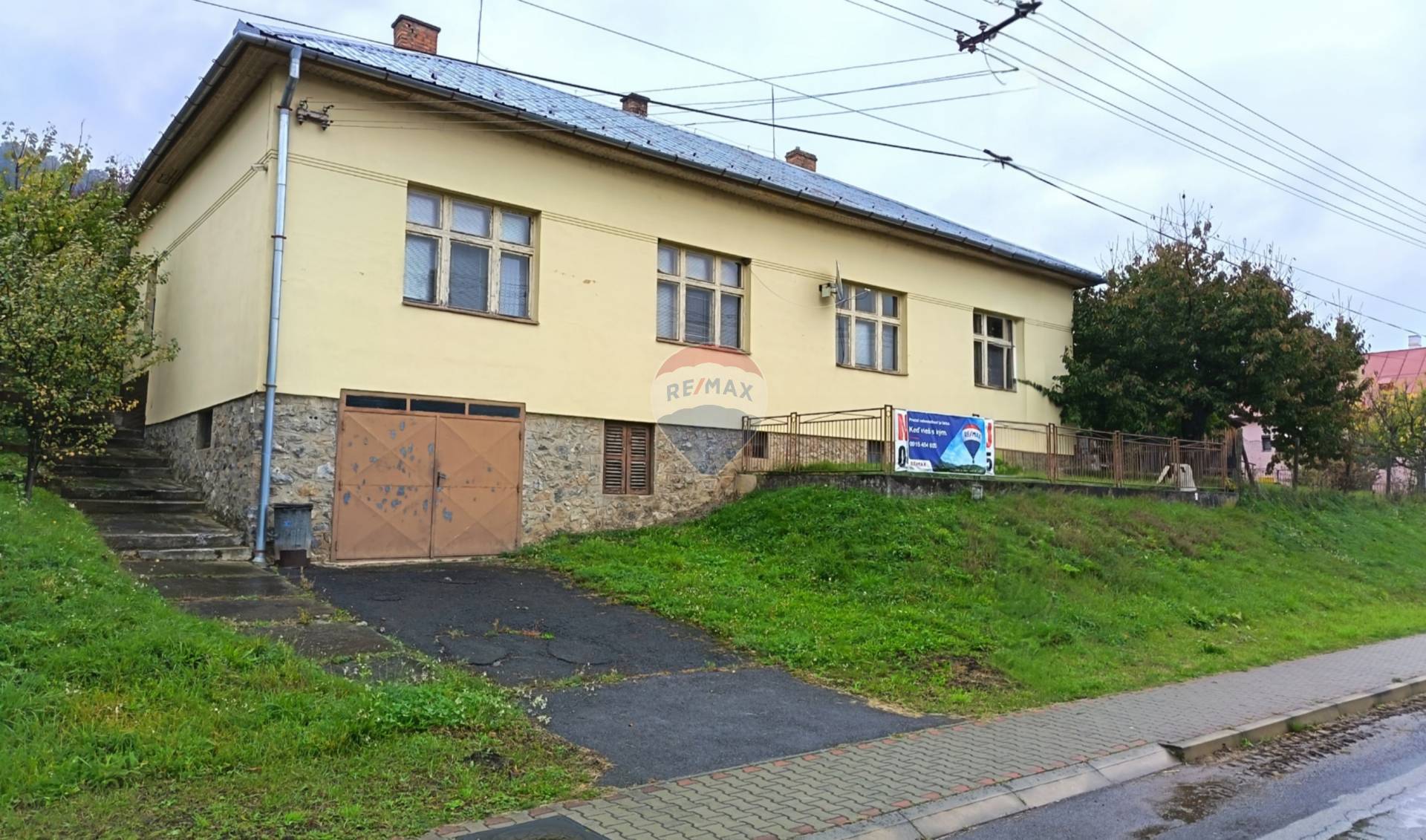 Šesťizbový rodinný dom v obci Lovinovaňa 
