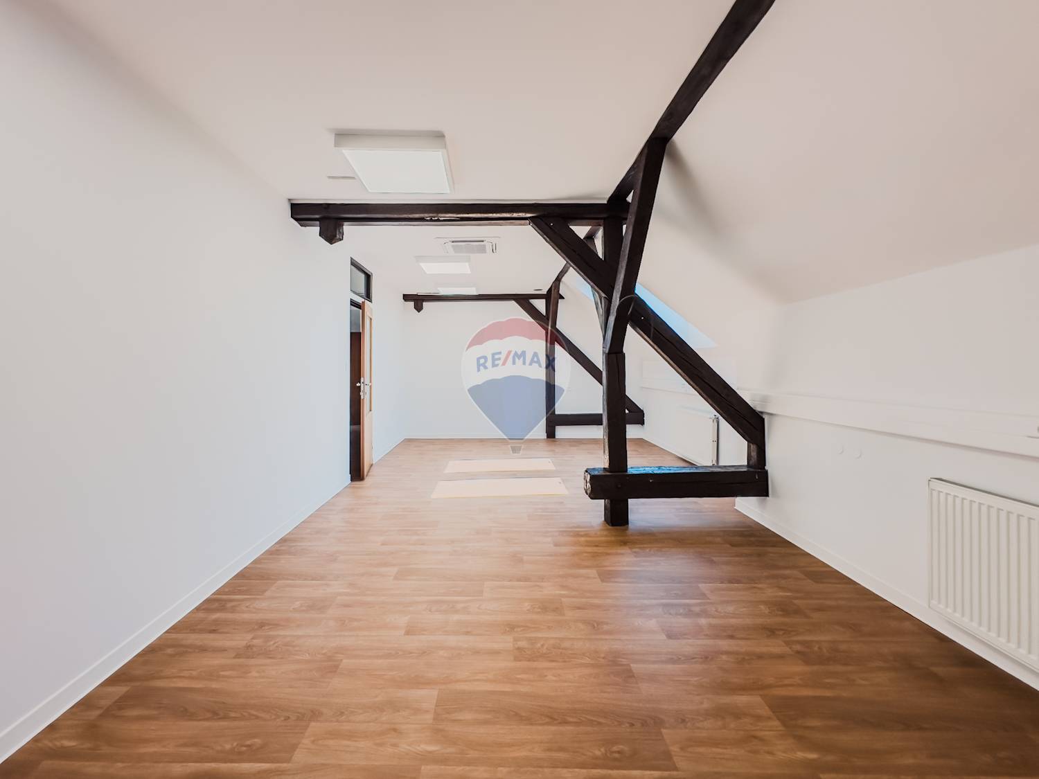 Kancelárske prietory na prenájom - 34 m2 | Horná- Banská Bystrica