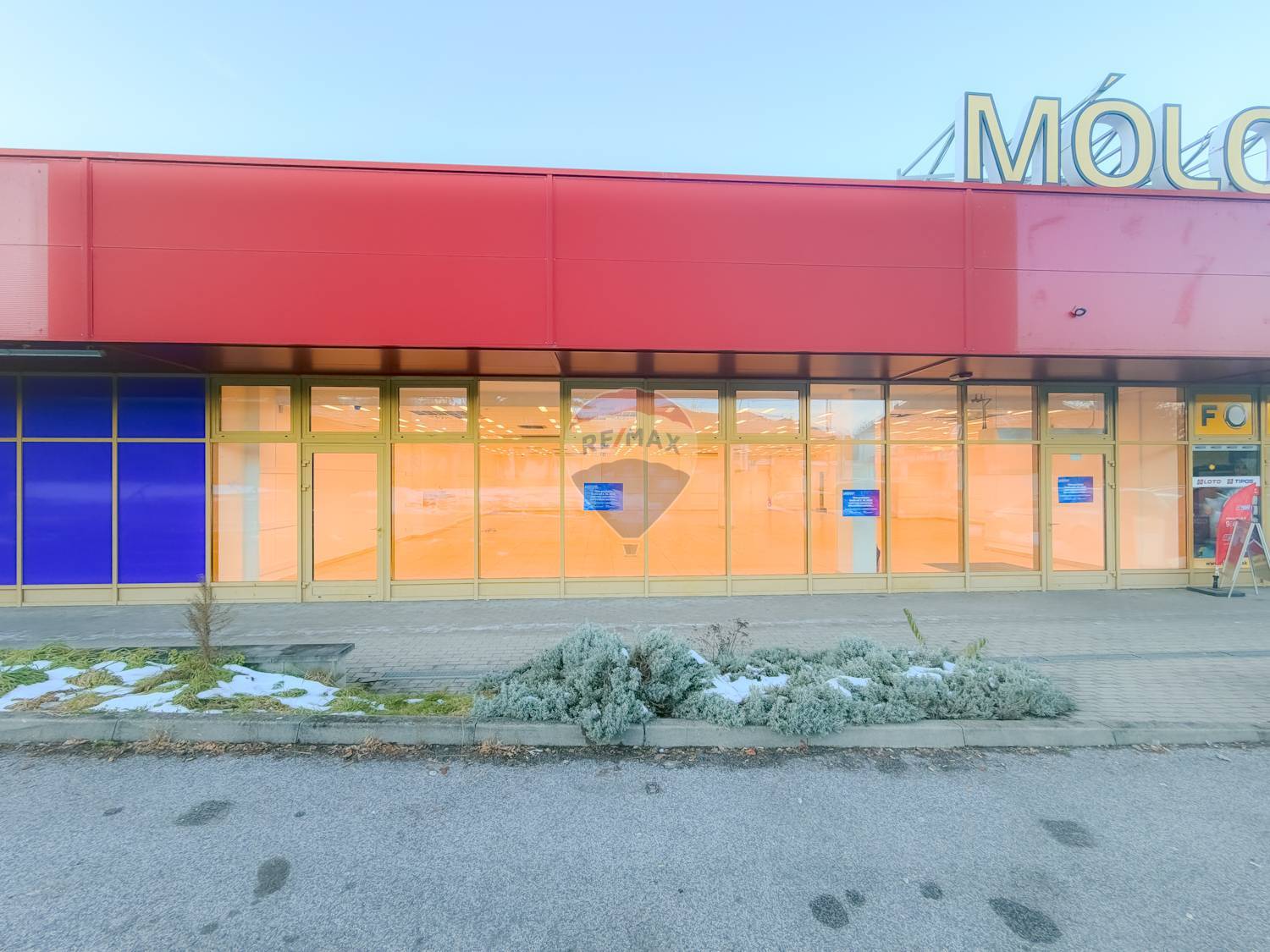 Obchodné-prevádzkové priestory | OC Molo Sekier- Zvolen