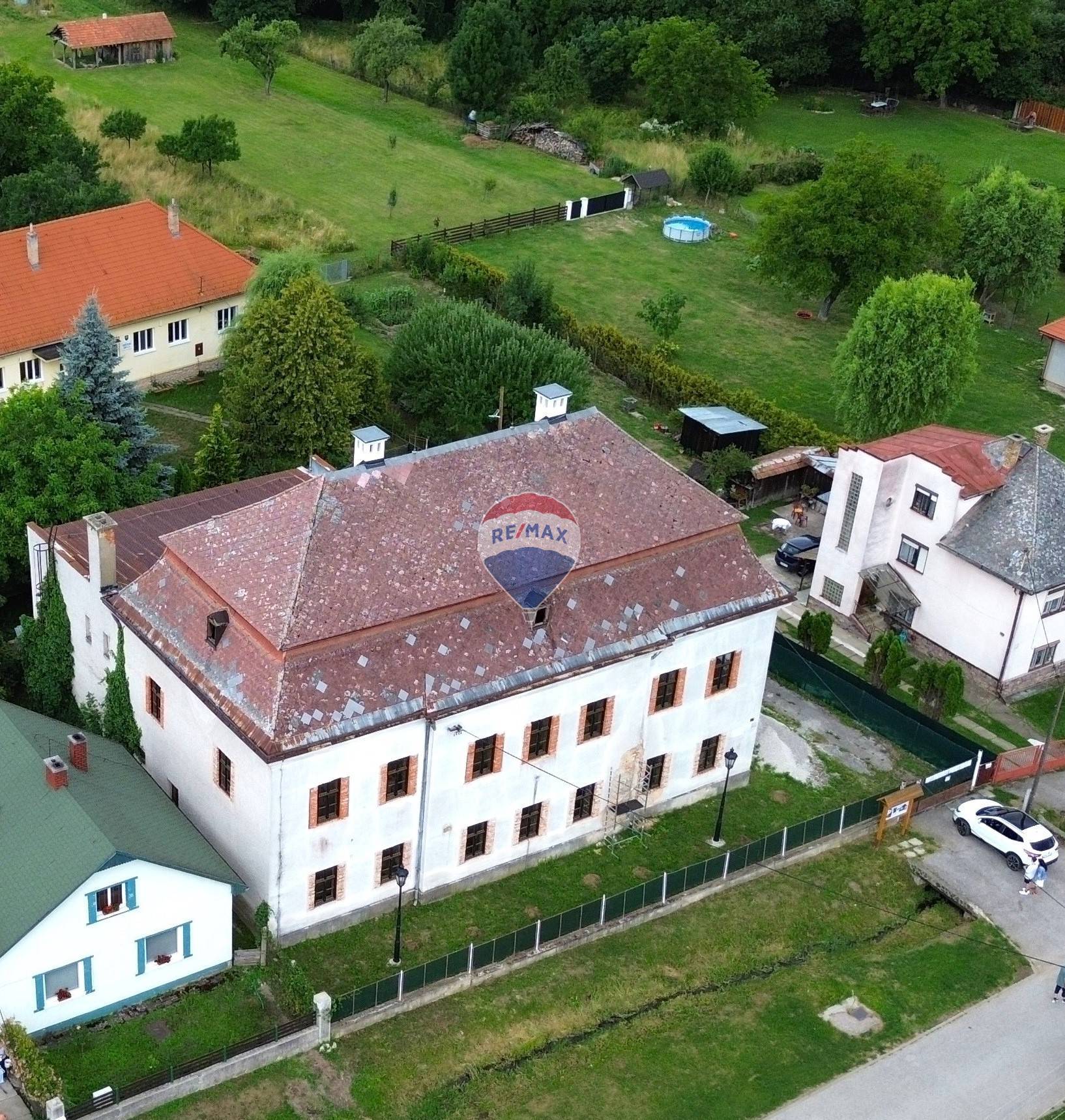 Barokový kaštieľ grófa Andrássyho, 1049m2,  Drnava pri Drienovci