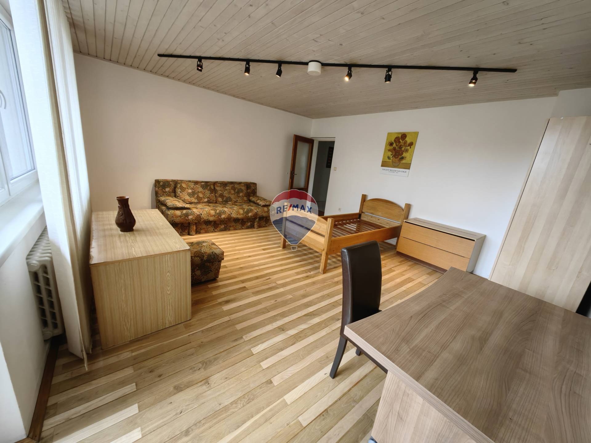 3 + 1 samostatné izby, v rodinnom dome  Košice Západ