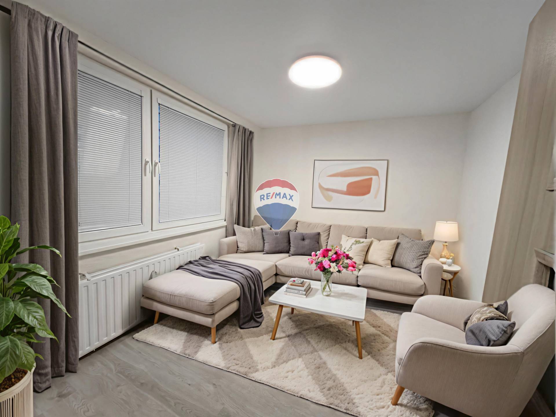 Kompletné zrekonštruovaný 3 izb. byt, 74m2 Čierna nad Tisou