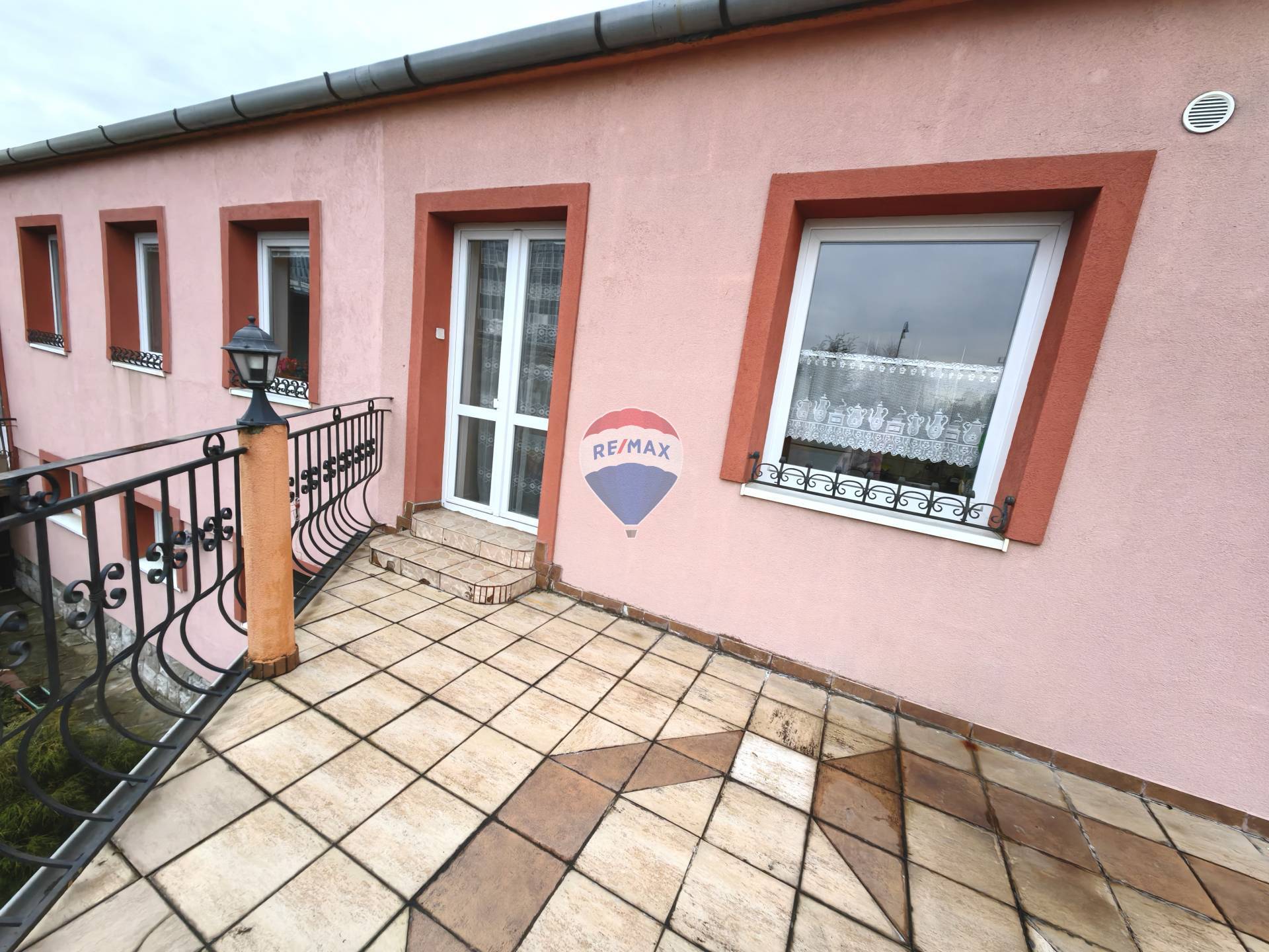 Polyfunkčný objekt, dom, podnikanie, 565m2, ul. Budovateľská, Prešov