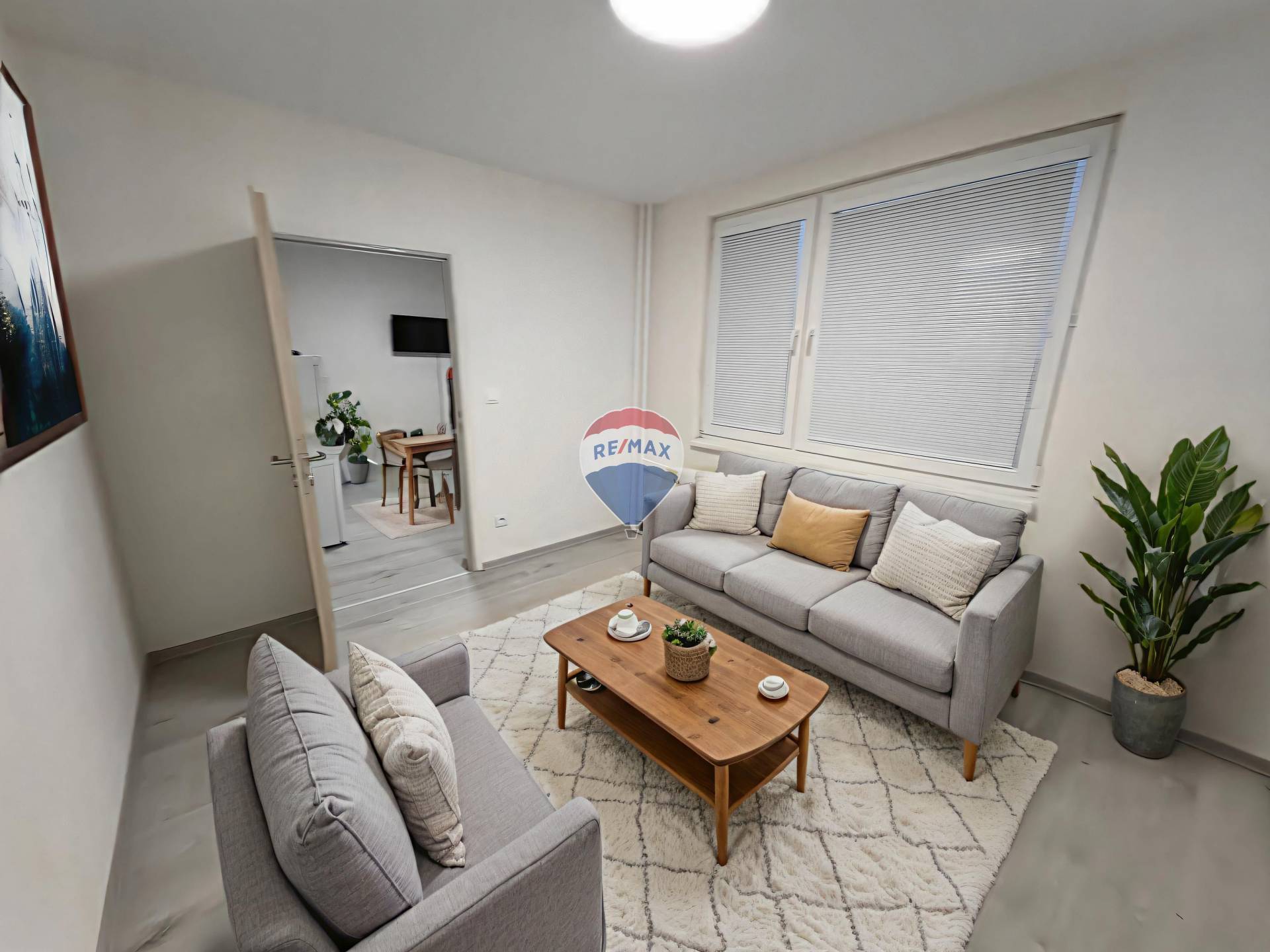 2 izbový kompletne zrekonštruovaný byt, 63m2, Čierna nad Tisou