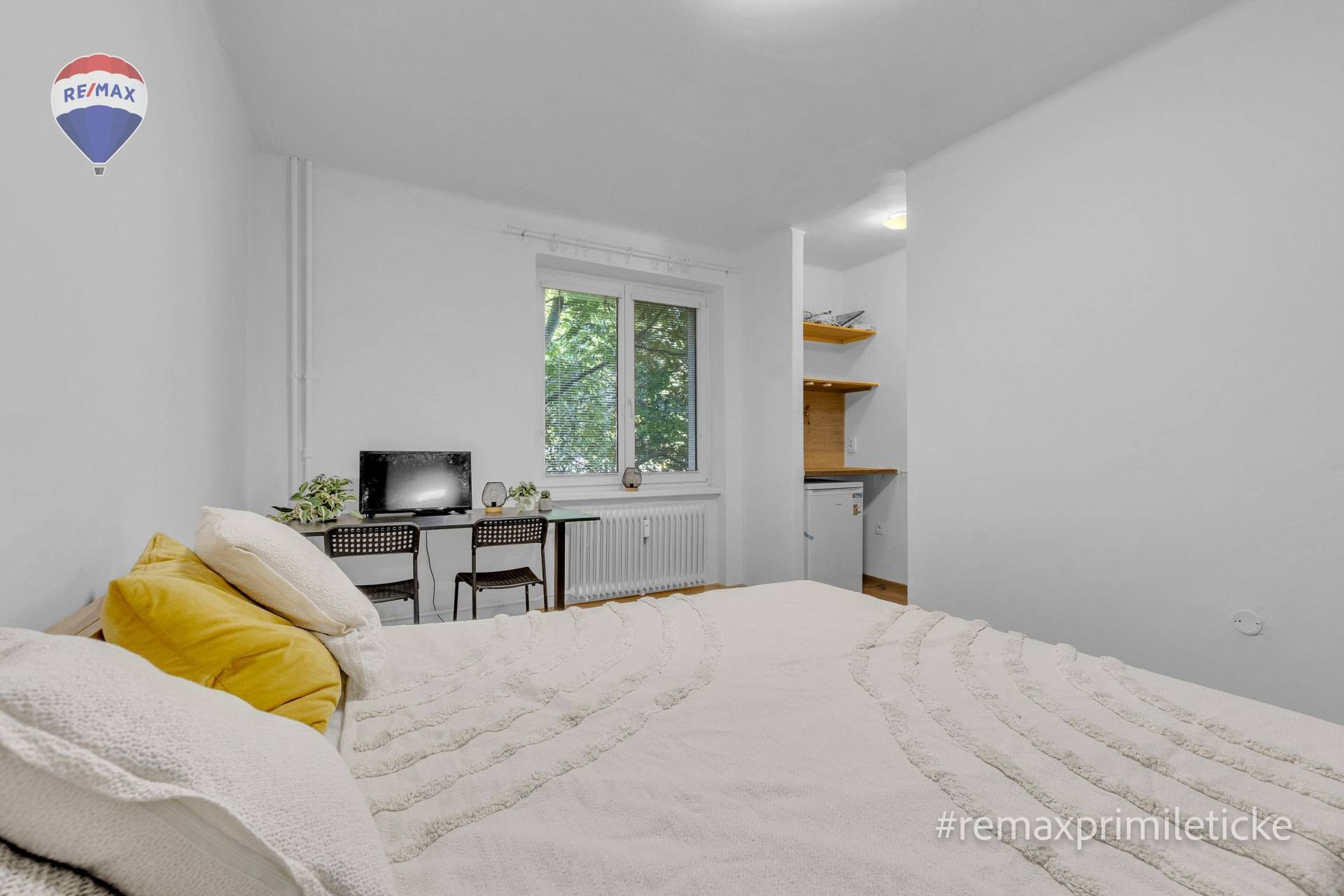 Garsónka Ružinov - Prenájom, 24m²