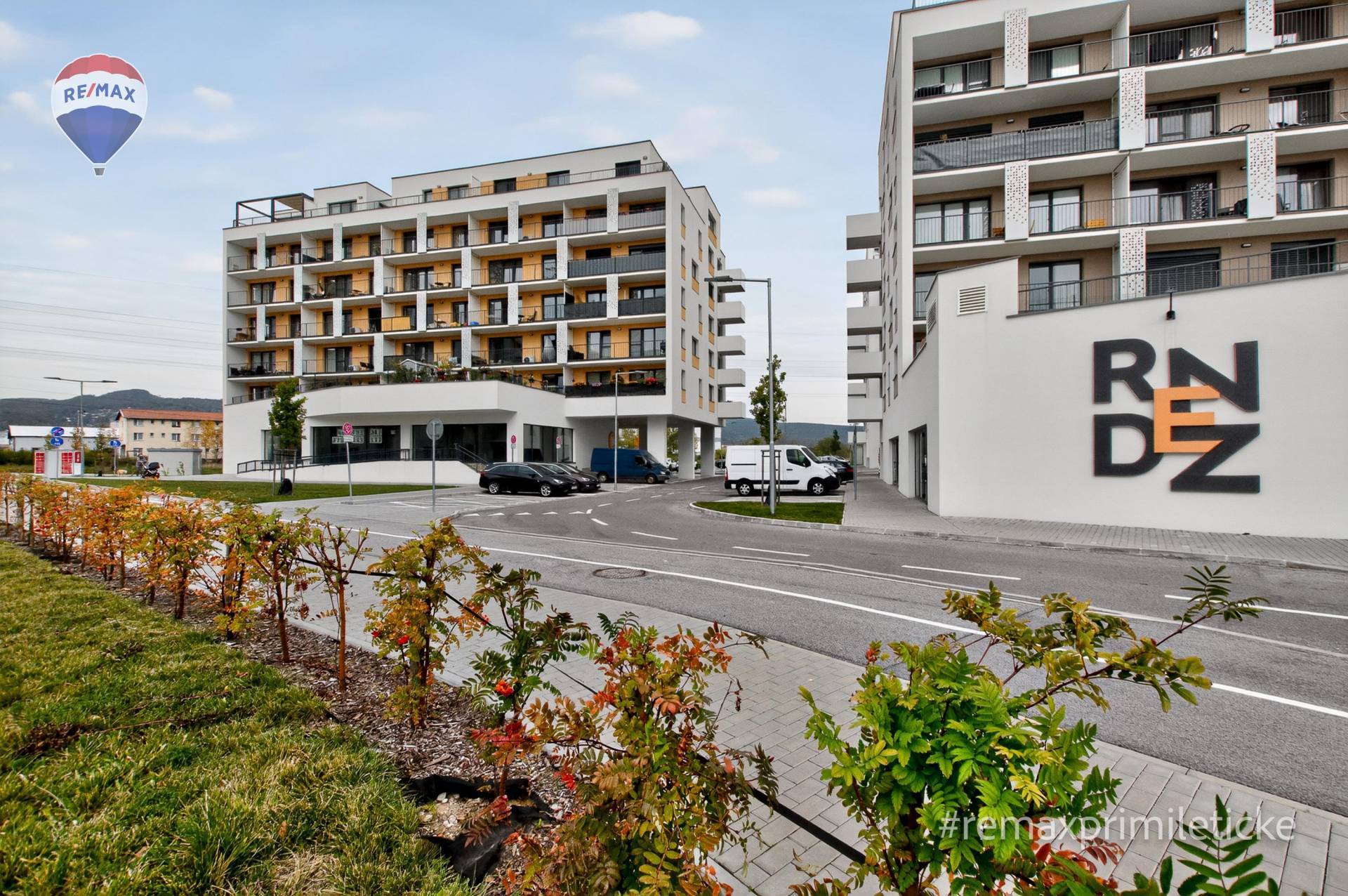 Prenájom bytu (2 izbový) 52 m2, Bratislava - Rača  -