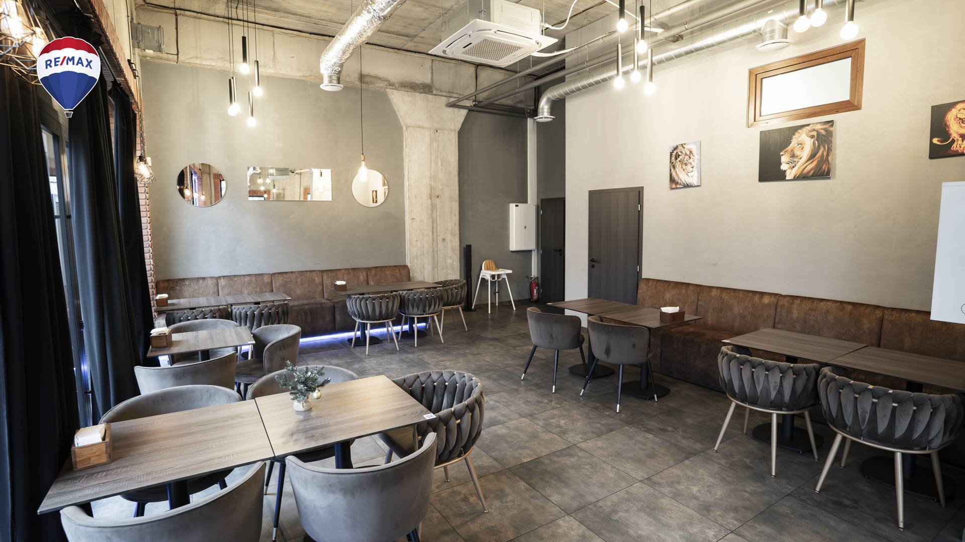 Prenájom zariadeného gastro priestoru s terasou, Galvaniho 35A – Bratislava, Ružinov