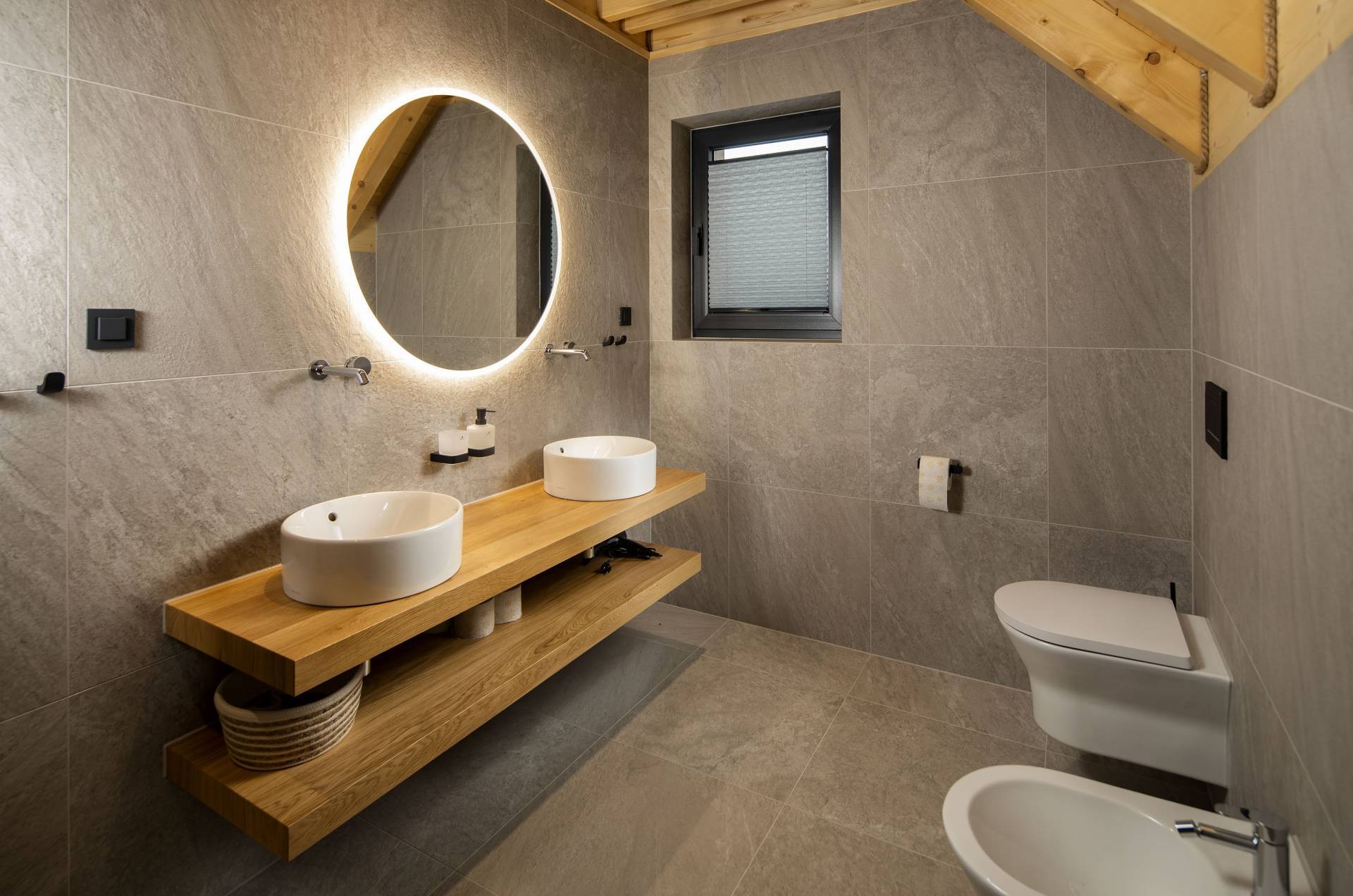 Predaj domu 305 m2, Dolný Kubín  -