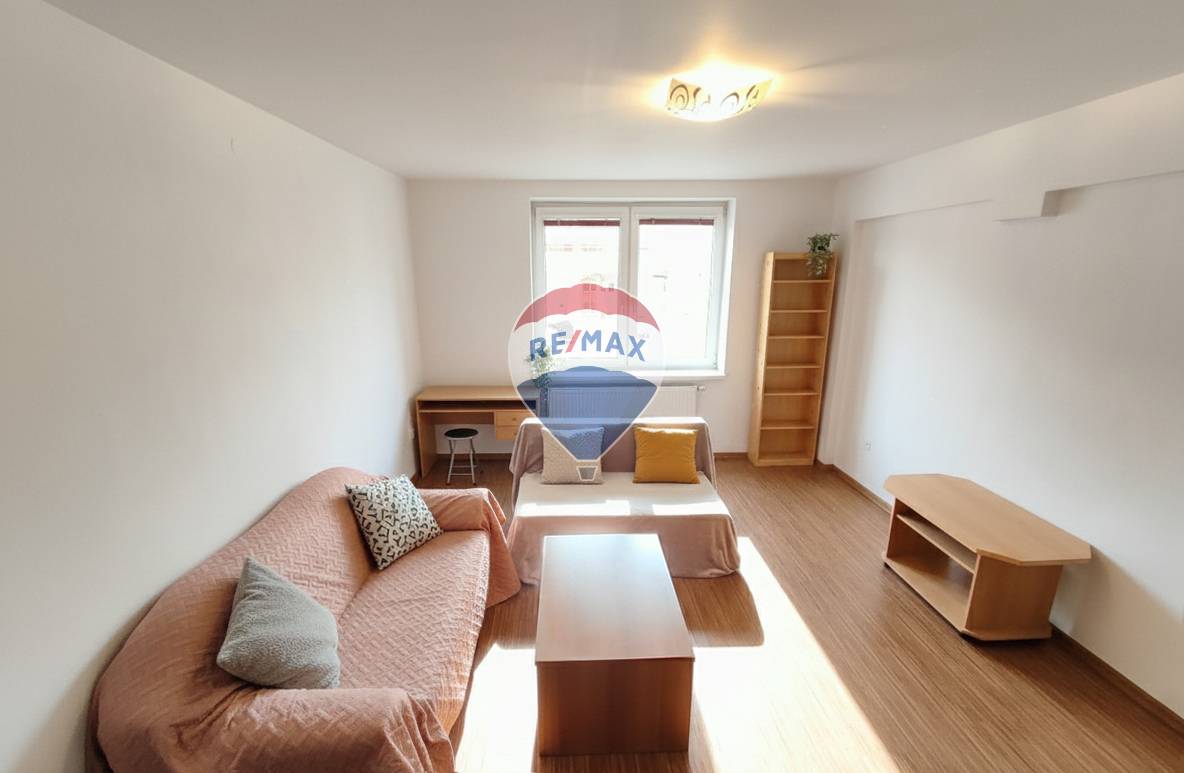 PRENÁJOM 2-izbový byt Piešťany - Bratislavská ul.